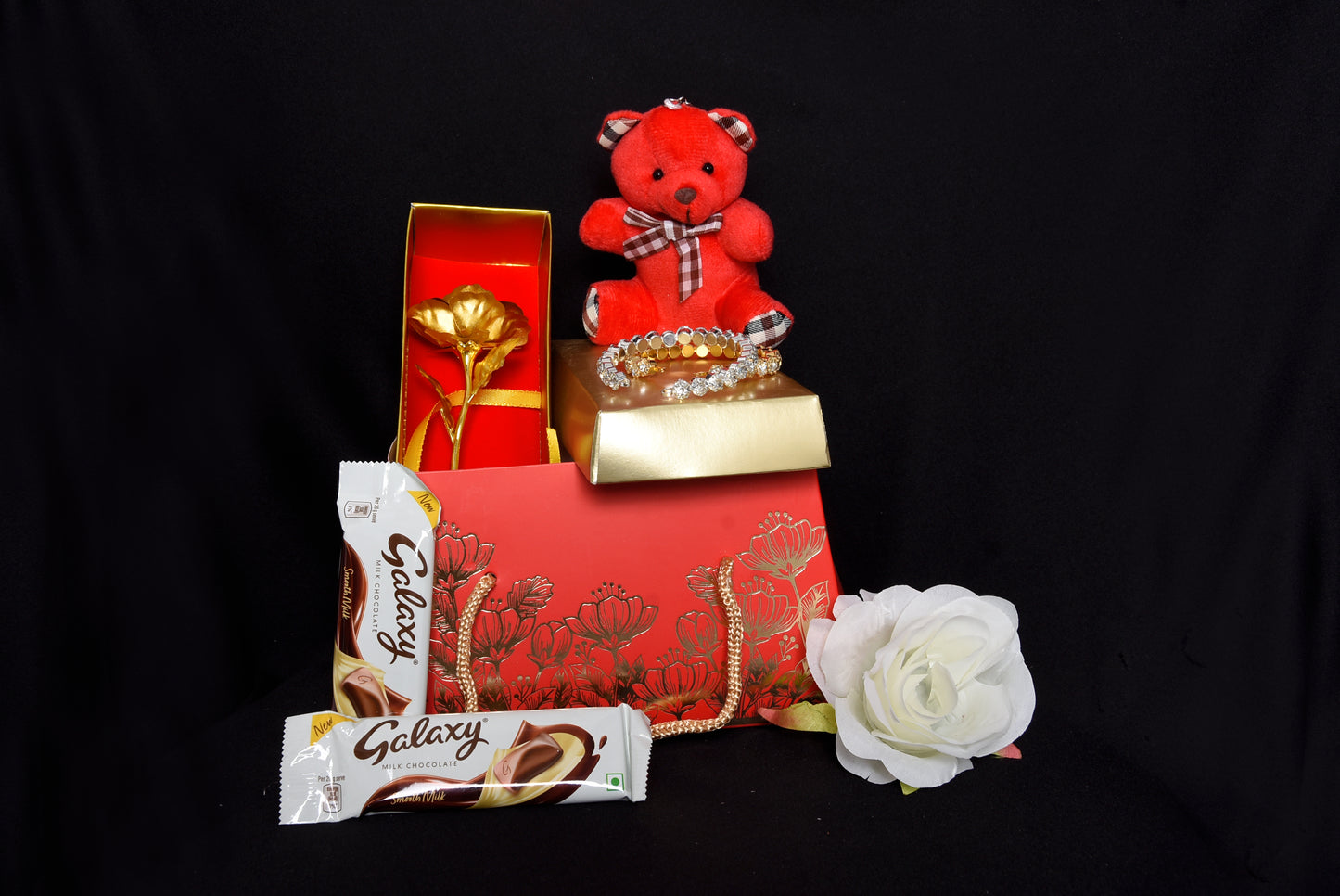 Royal Love Hamper (VA007)